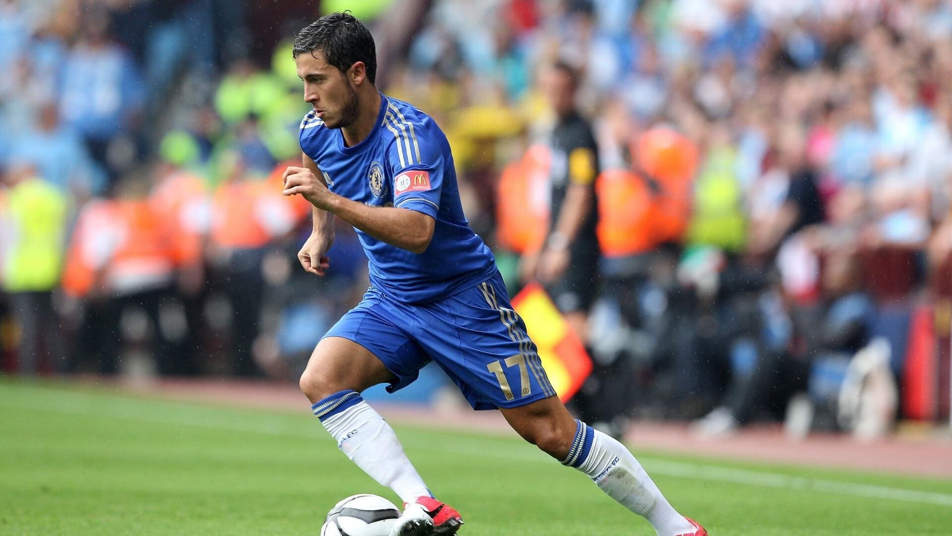 体坛记忆|福冈世锦赛蝶泳决赛,张雨霏最后5米不换气狂冲,逆袭夺金