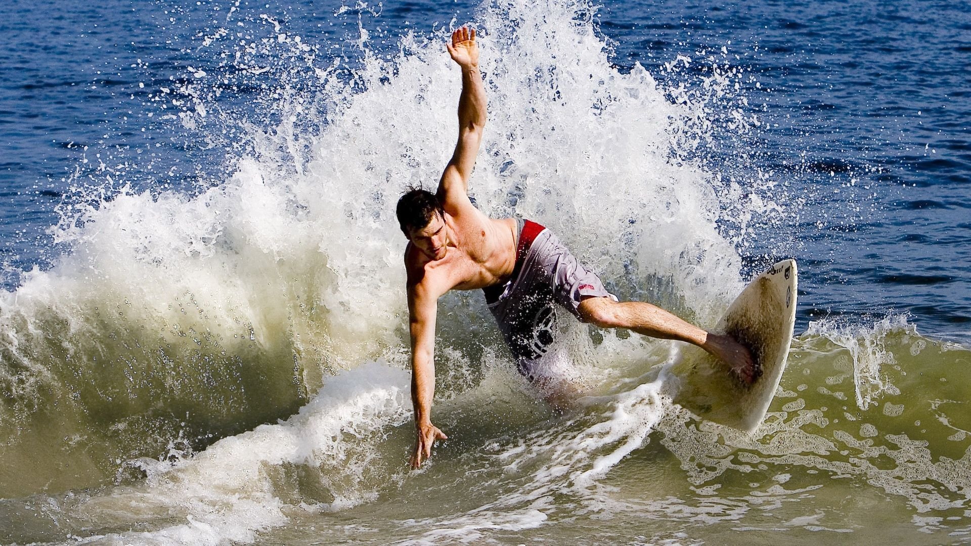 体育新闻中心特别快讯播报,体育新闻最新快报